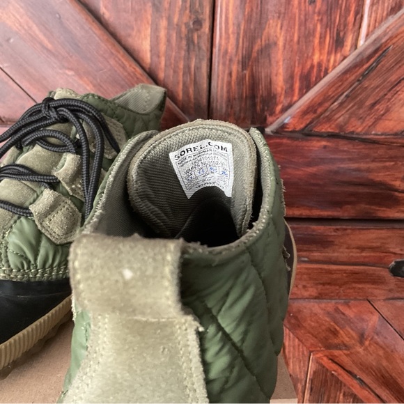 Sorel OUT AND ABOUT Green Waterproof Quilted Lace-Up Duck Boots - Picture 8 of 8